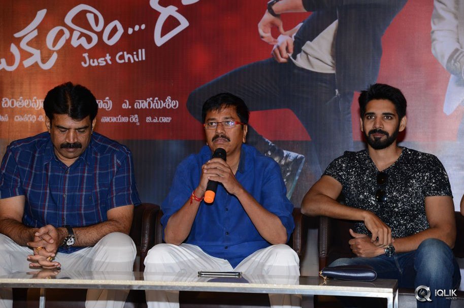 Aatadukundam-Raa-Movie-Success-Meet